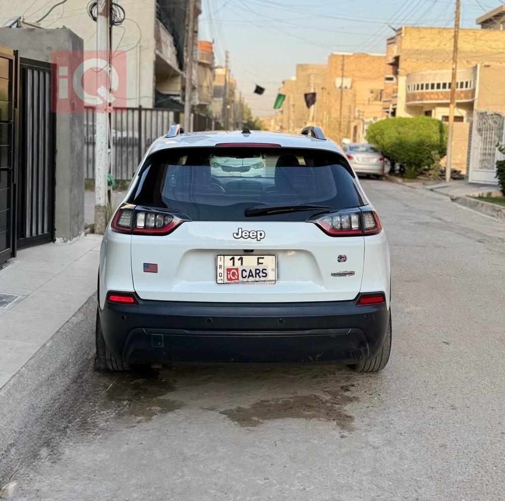 جيب شيروكي